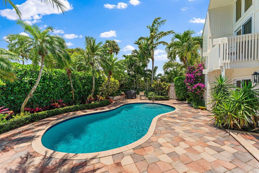 Heated pool