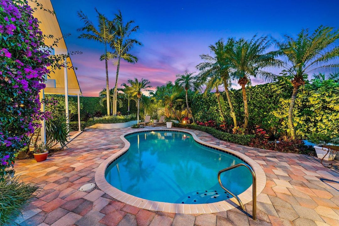 Heated pool