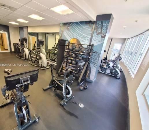 En Venta: $299,000 (0 camas, 1 baños, 503 Pies cuadrados)