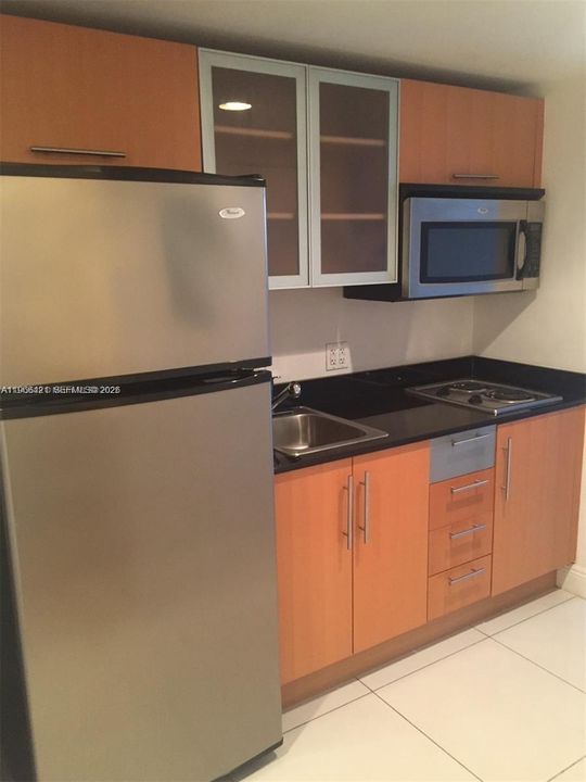 En Venta: $299,000 (0 camas, 1 baños, 503 Pies cuadrados)