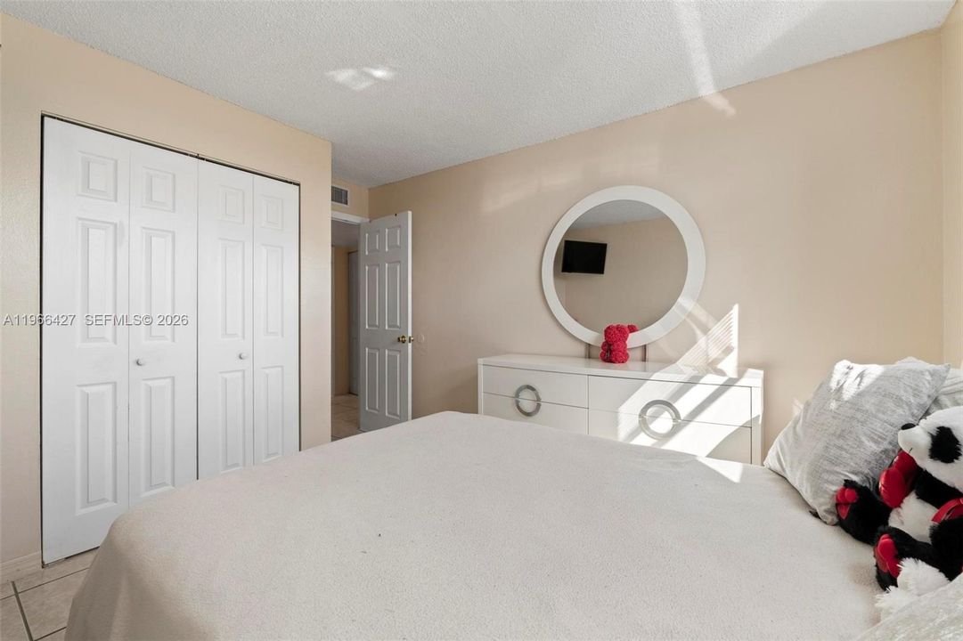 En Venta: $210,000 (2 camas, 1 baños, 770 Pies cuadrados)