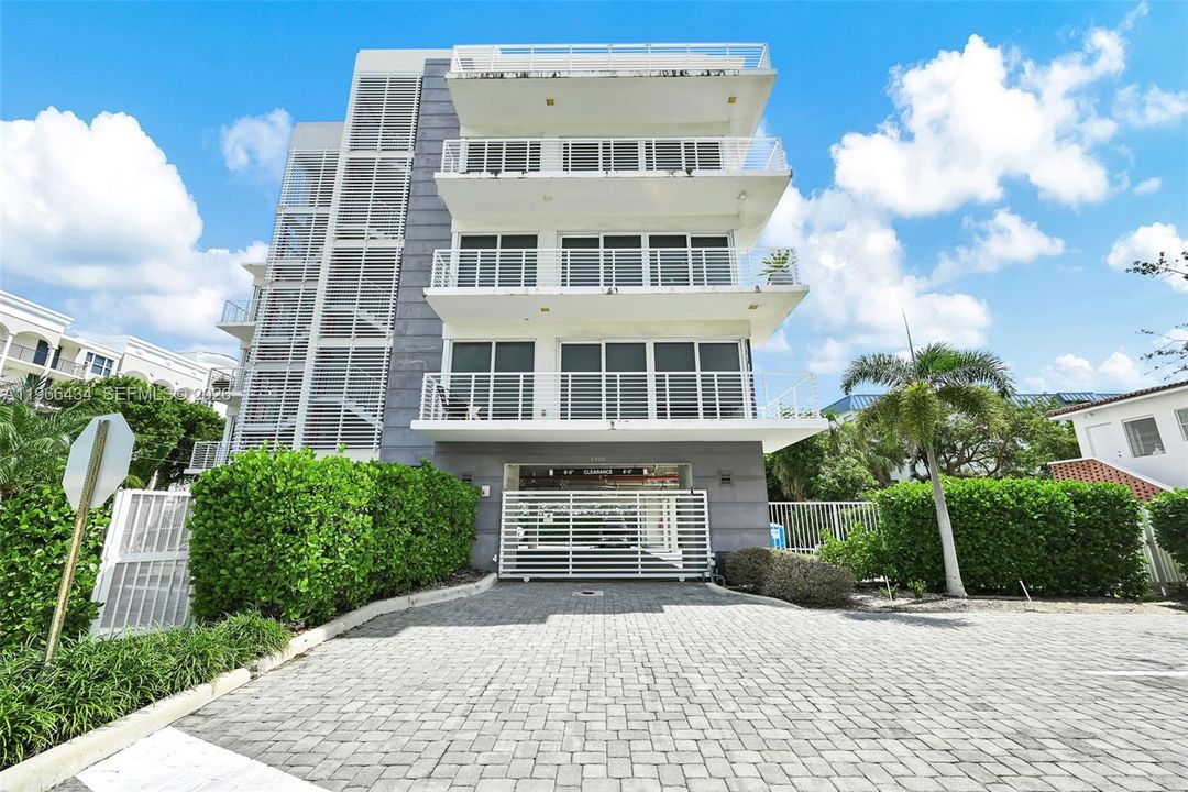 En Renta: $4,990 (2 camas, 2 baños, 1213 Pies cuadrados)