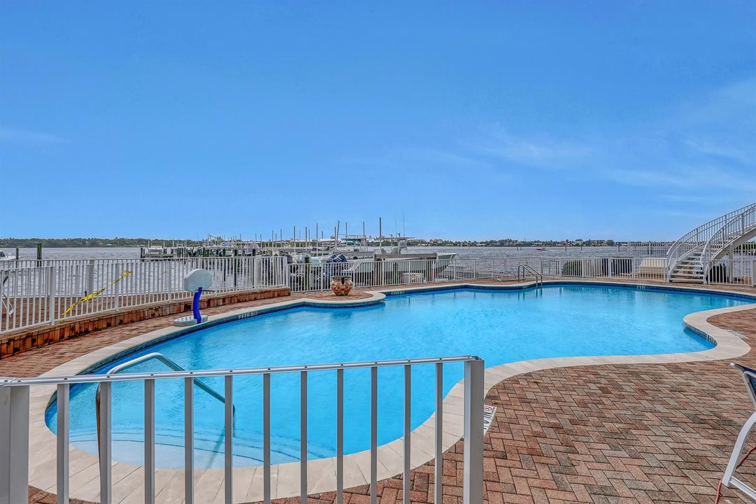 149 Harbors Way (34)