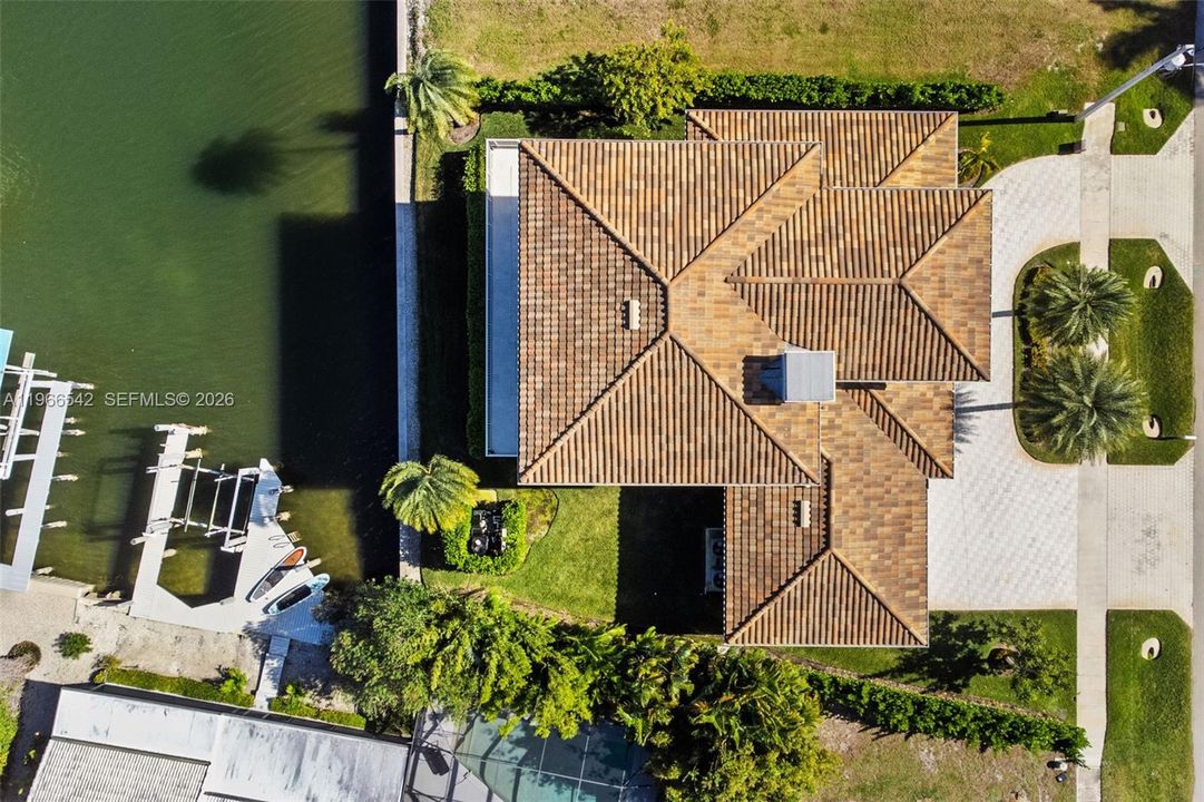На продажу: $2,995,000 (4 спален, 4 ванн, 3336 Квадратных фут)