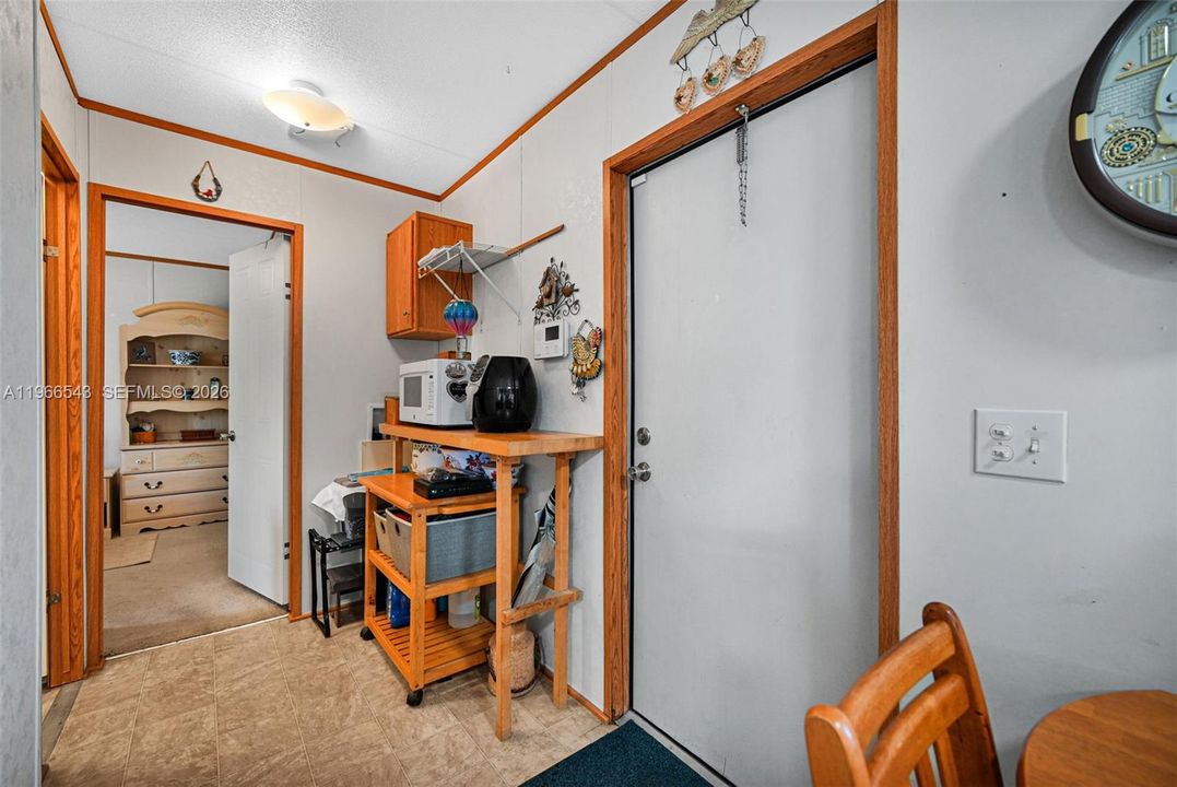 Activo con contrato: $155,000 (2 camas, 1 baños, 696 Pies cuadrados)
