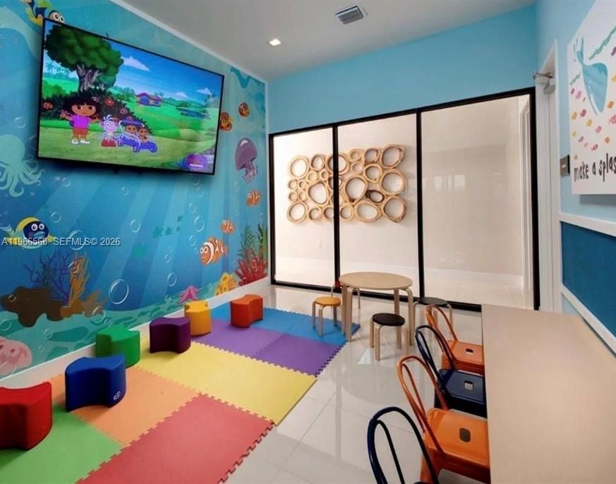 На продажу: $545,000 (3 спален, 2 ванн, 1486 Квадратных фут)