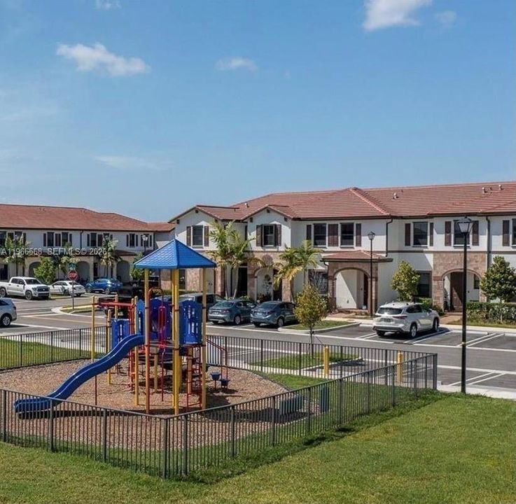 На продажу: $545,000 (3 спален, 2 ванн, 1486 Квадратных фут)