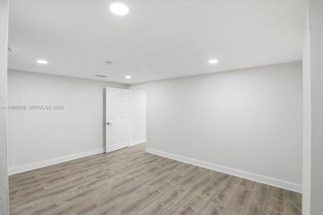 出租: $60 (0 贝兹, 0 浴室, 0 平方英尺)