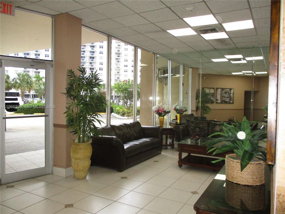 Vendido Recientemente: $149,900 (1 camas, 1 baños, 677 Pies cuadrados)