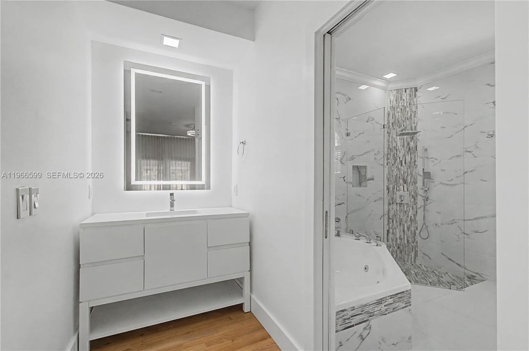 For Sale: $1,500,000 (5 beds, 4 baths, 3299 Square Feet)