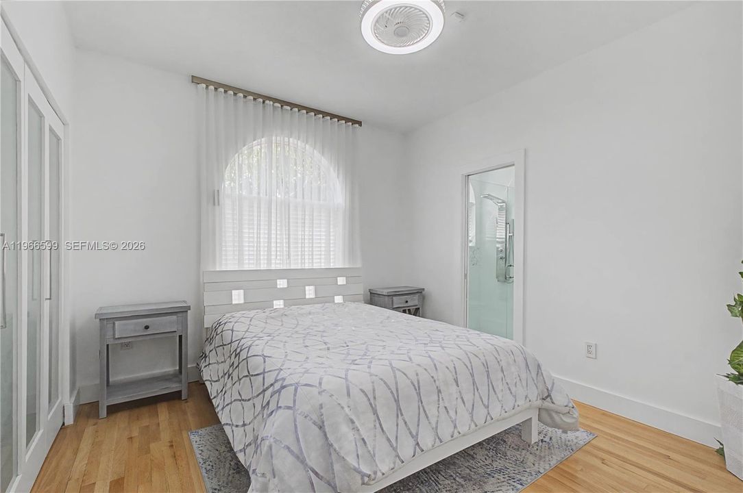 For Sale: $1,500,000 (5 beds, 4 baths, 3299 Square Feet)