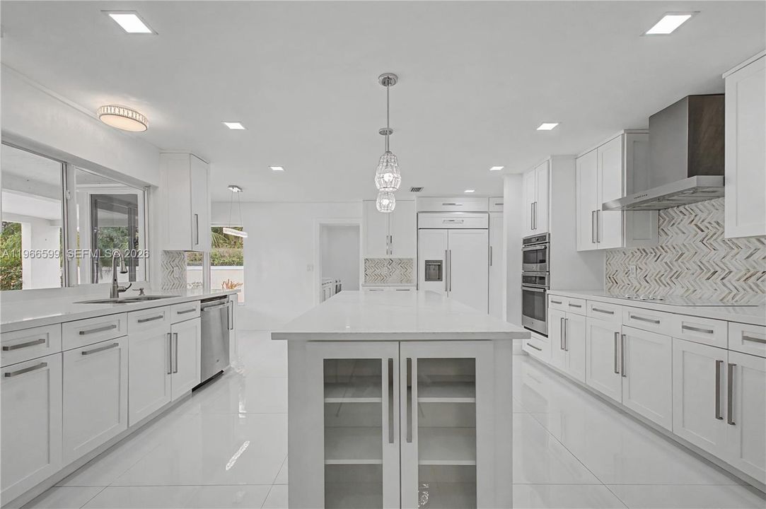 For Sale: $1,500,000 (5 beds, 4 baths, 3299 Square Feet)
