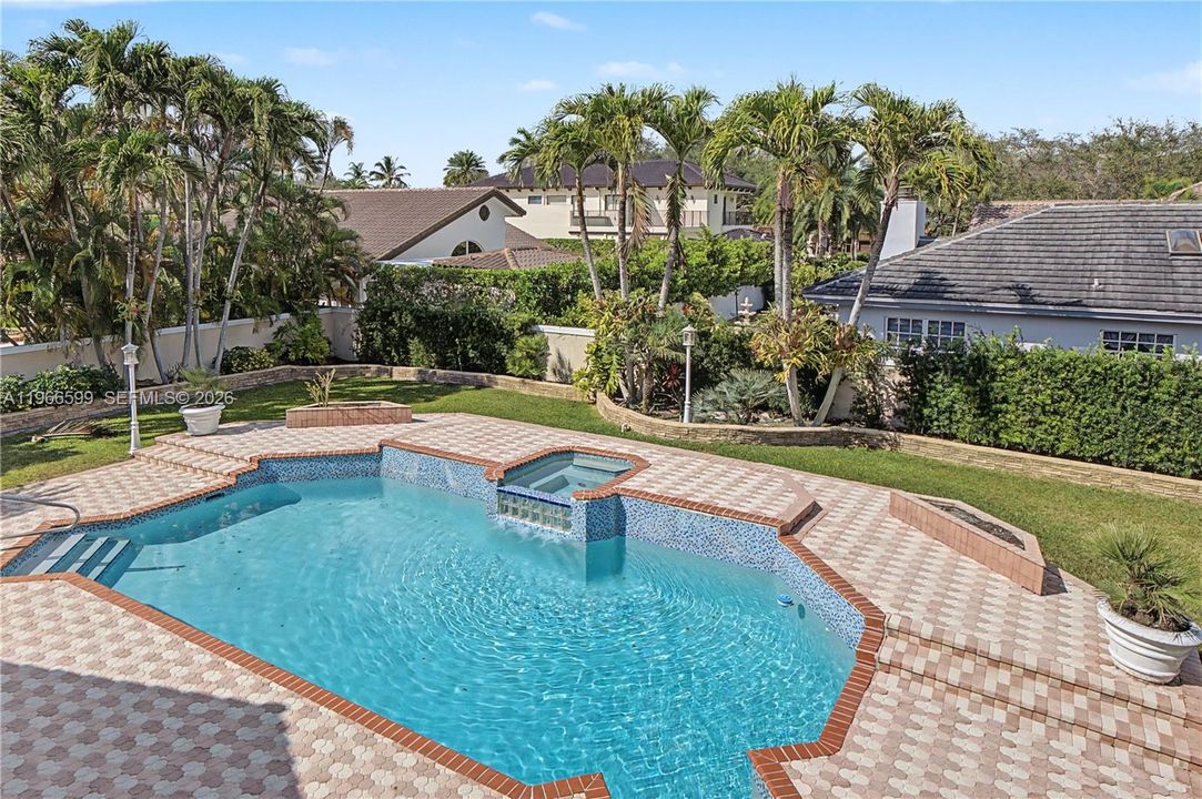 For Sale: $1,500,000 (5 beds, 4 baths, 3299 Square Feet)