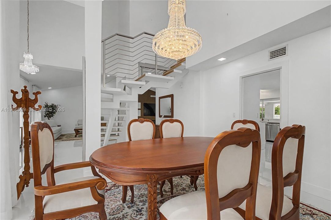 For Sale: $1,500,000 (5 beds, 4 baths, 3299 Square Feet)