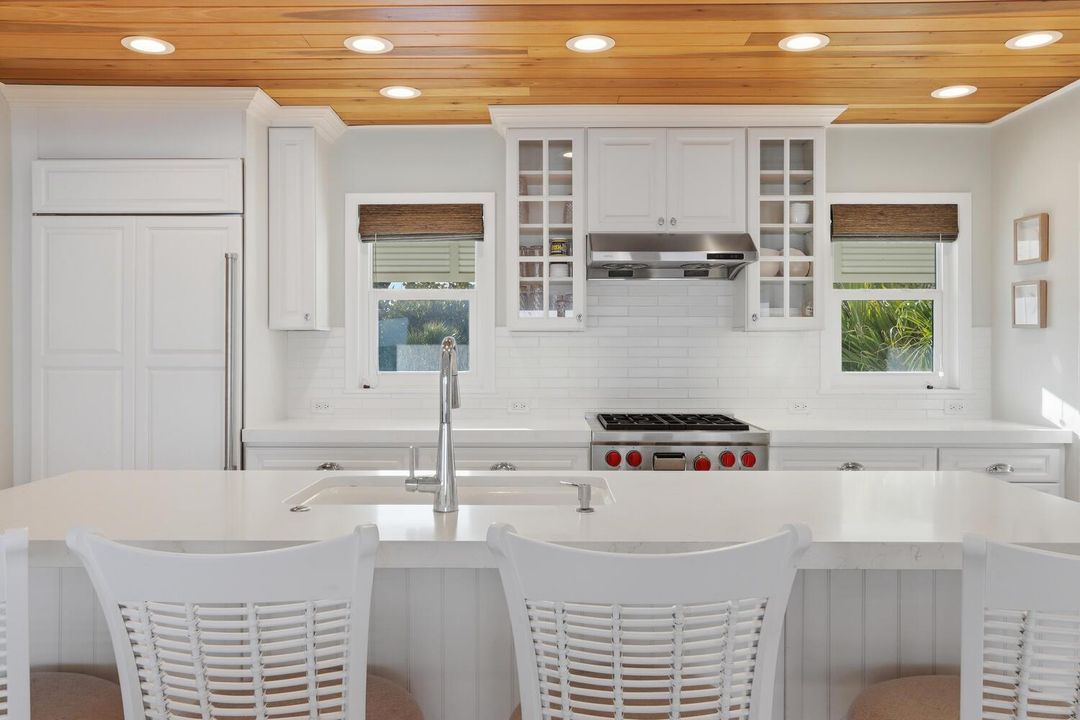 1031 SE MacArthur Blvd Stuart-large-026-