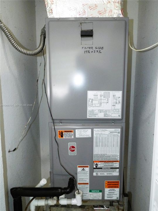Air Conditioner Unit