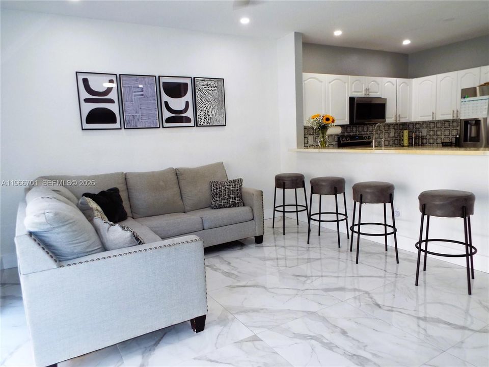 待售: $475,000 (3 贝兹, 2 浴室, 1504 平方英尺)