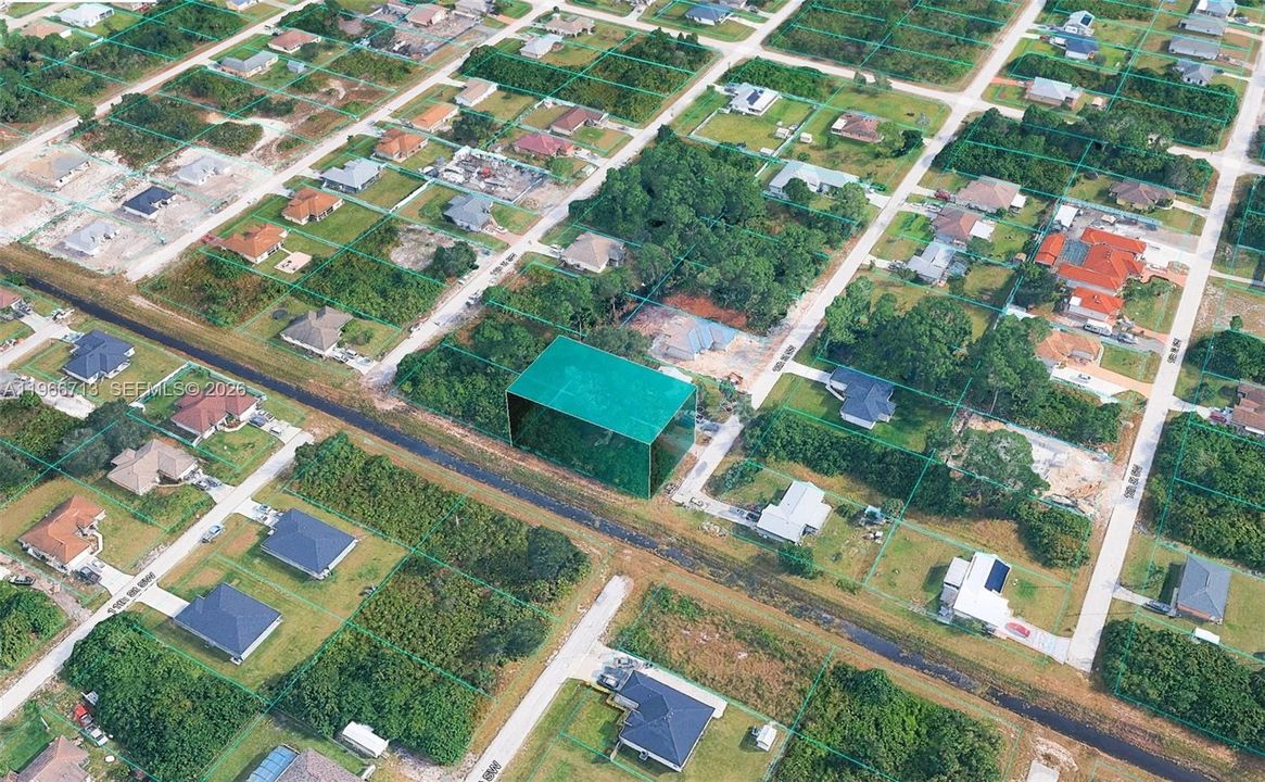 На продажу: $26,900 (0.25 acres)