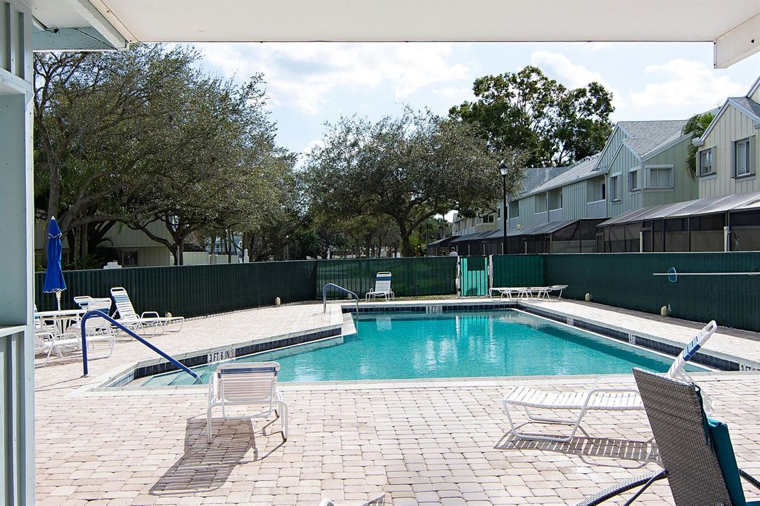 6189 Riverwalk_Unit 2_020