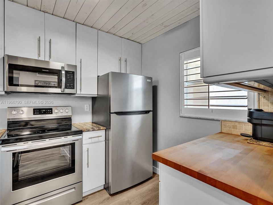 En Venta: $210,000 (2 camas, 2 baños, 970 Pies cuadrados)