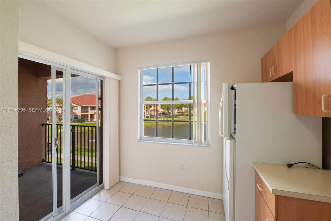 En Venta: $259,000 (3 camas, 2 baños, 1553 Pies cuadrados)