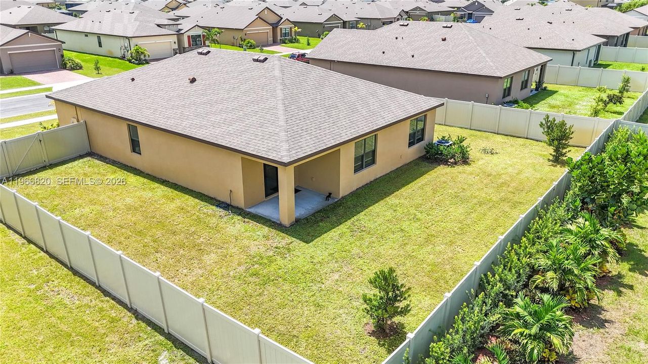 На продажу: $315,000 (4 спален, 2 ванн, 0 Квадратных фут)