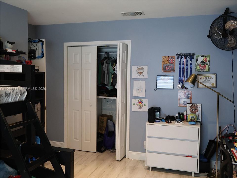 For Rent: $4,500 (3 beds, 2 baths, 1526 Square Feet)