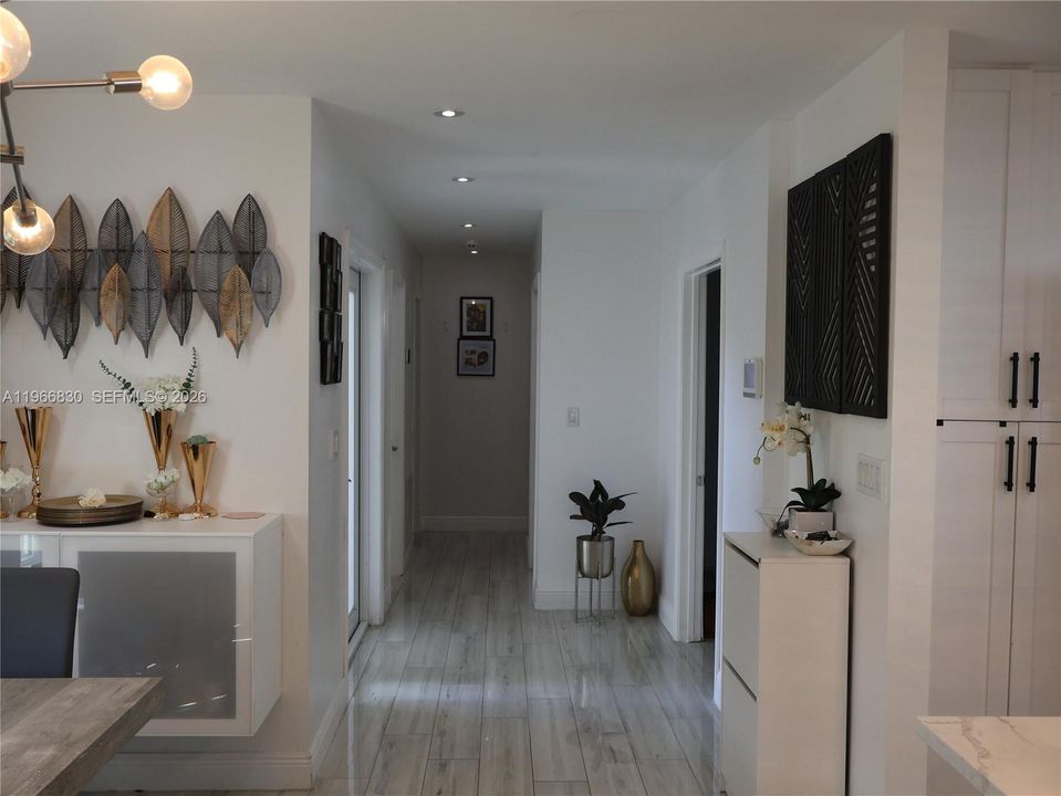For Rent: $4,500 (3 beds, 2 baths, 1526 Square Feet)
