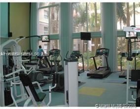 For Sale: $388,900 (1 beds, 1 baths, 715 Square Feet)