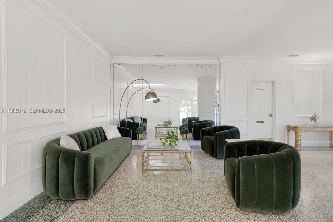 For Sale: $1,799,000 (3 beds, 2 baths, 2428 Square Feet)