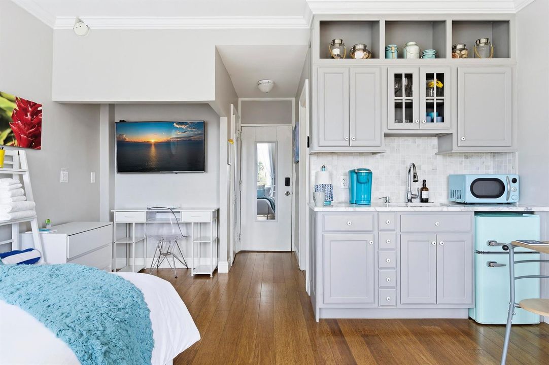 Juliet Balcony Studio Suite