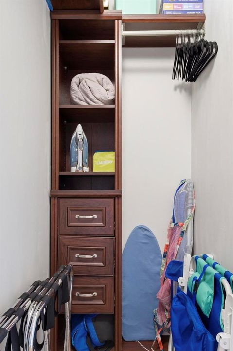 Walk-in closet