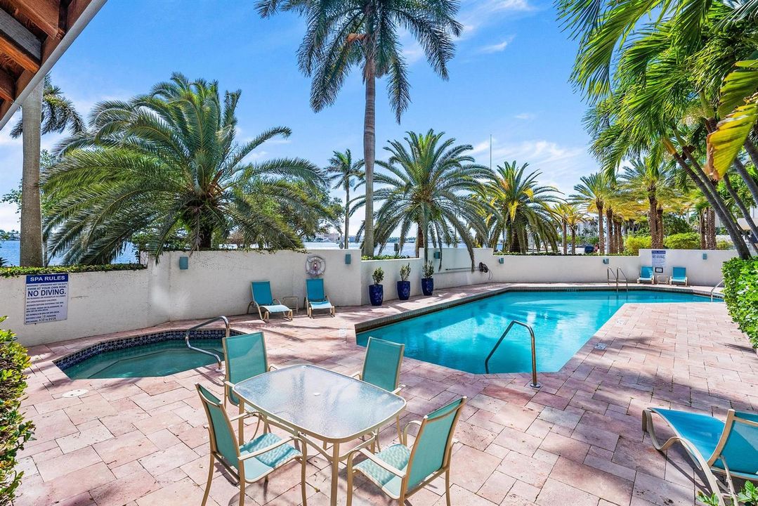Pool/spa