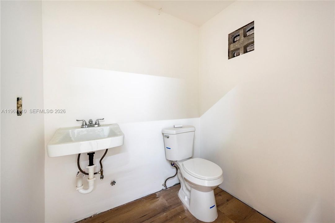 На продажу: $7,250,000 (0 спален, 0 ванн, 0 Квадратных фут)