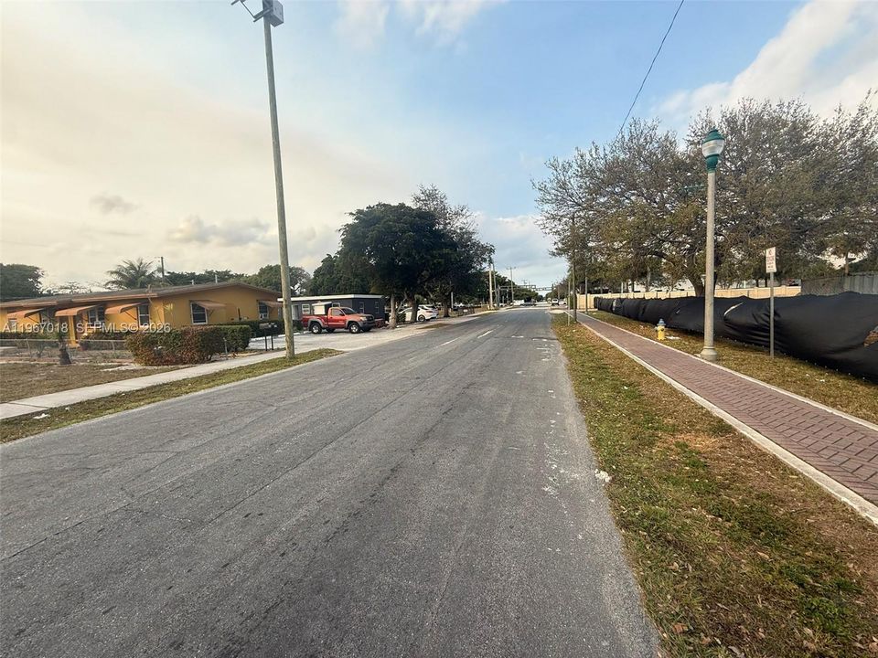 待售: $390,000 (0 贝兹, 0 浴室, 0 平方英尺)