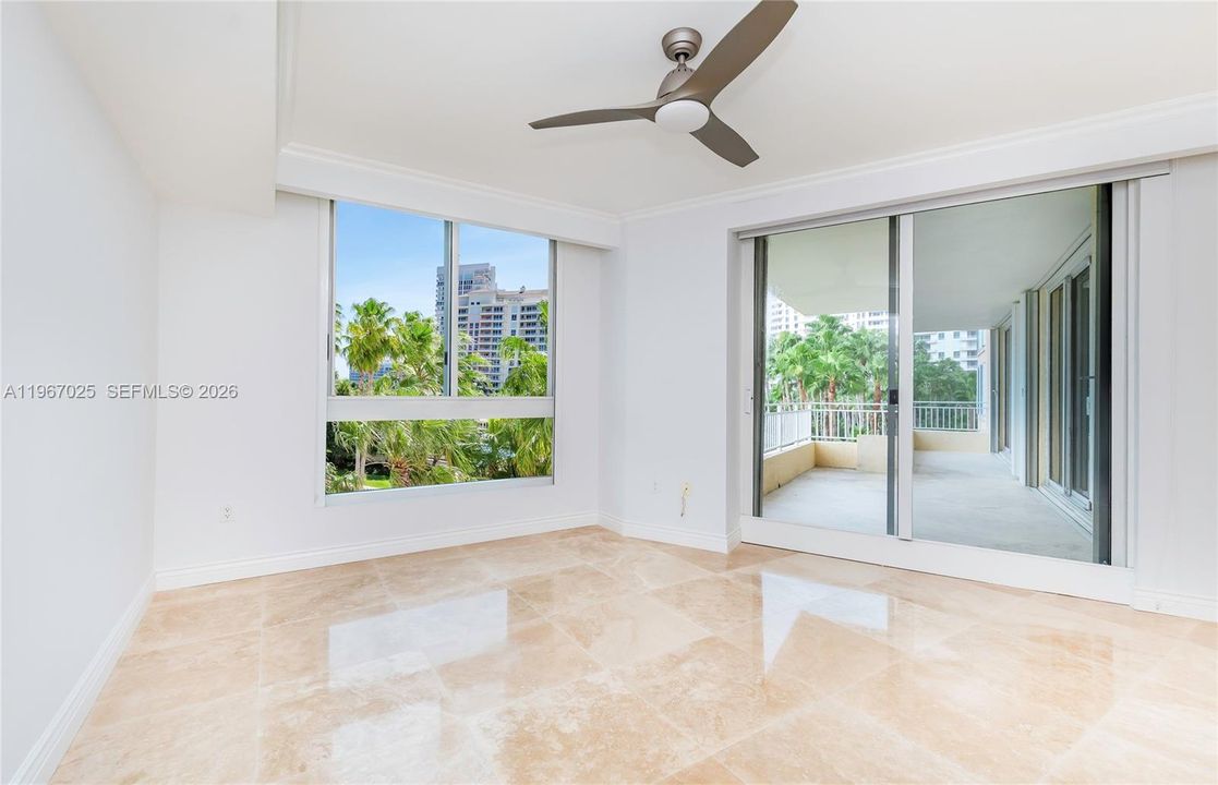 Recently Sold: $6,600,000 (4 beds, 5 baths, 3581 Square Feet)