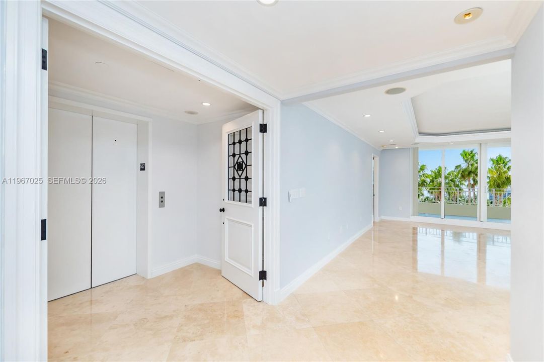 Recently Sold: $6,600,000 (4 beds, 5 baths, 3581 Square Feet)