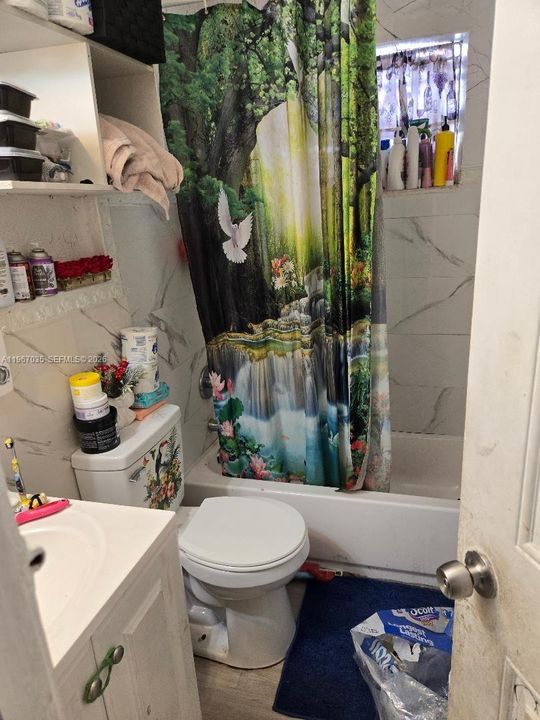 На продажу: $800,000 (0 спален, 0 ванн, 2708 Квадратных фут)