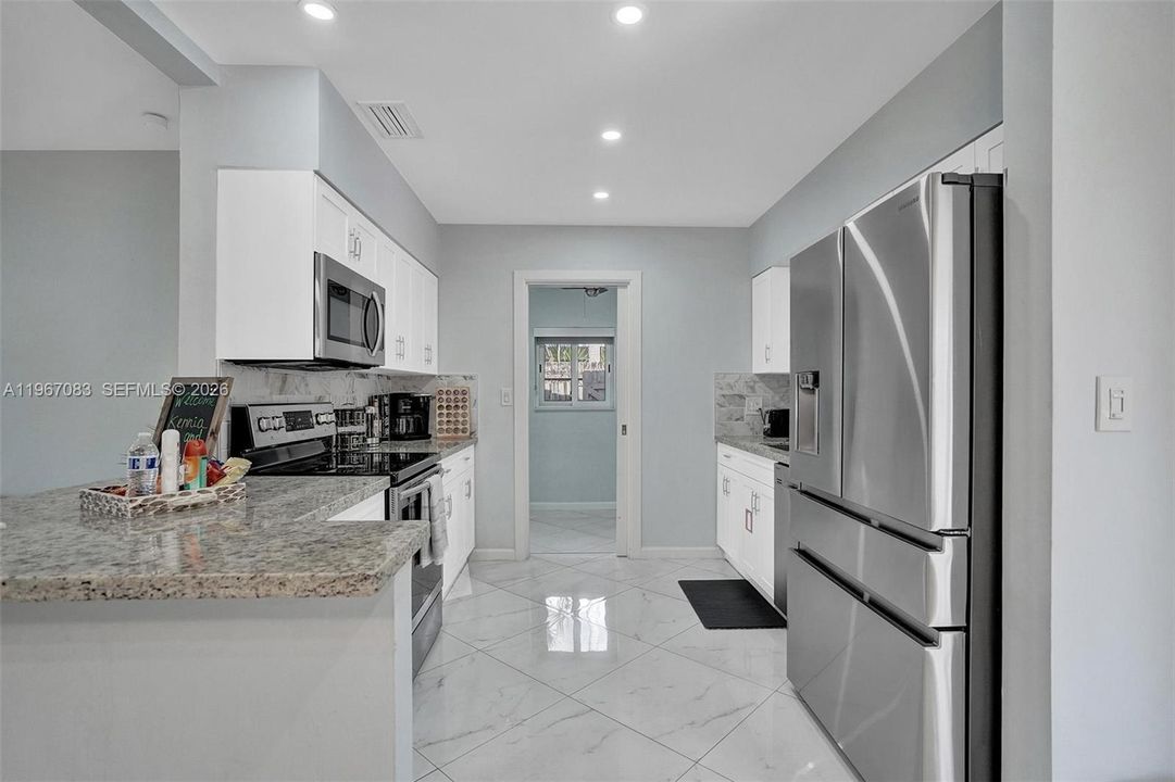 Activo con contrato: $750,000 (3 camas, 2 baños, 1413 Pies cuadrados)