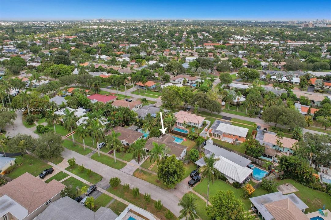 Activo con contrato: $750,000 (3 camas, 2 baños, 1413 Pies cuadrados)
