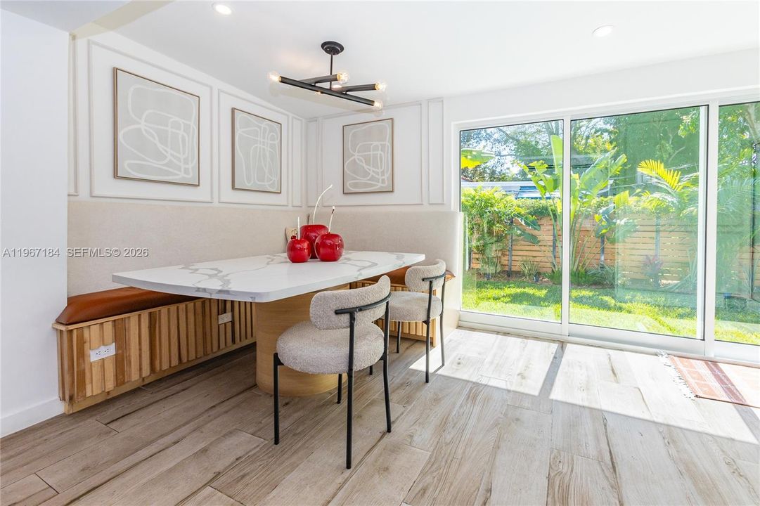For Sale: $1,585,000 (3 beds, 2 baths, 1791 Square Feet)
