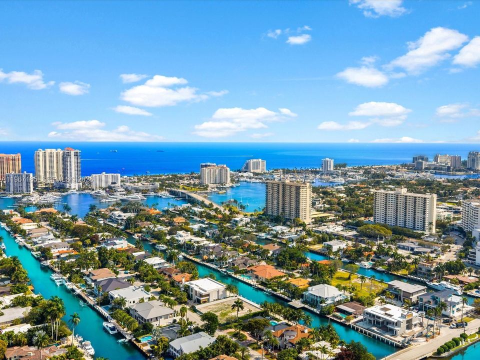 Недавно продано: $4,490,000 (0.31 acres)