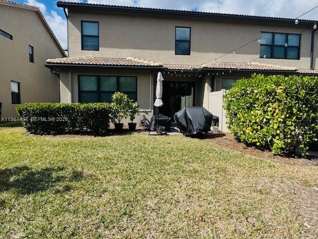 En Venta: $555,000 (3 camas, 2 baños, 1895 Pies cuadrados)