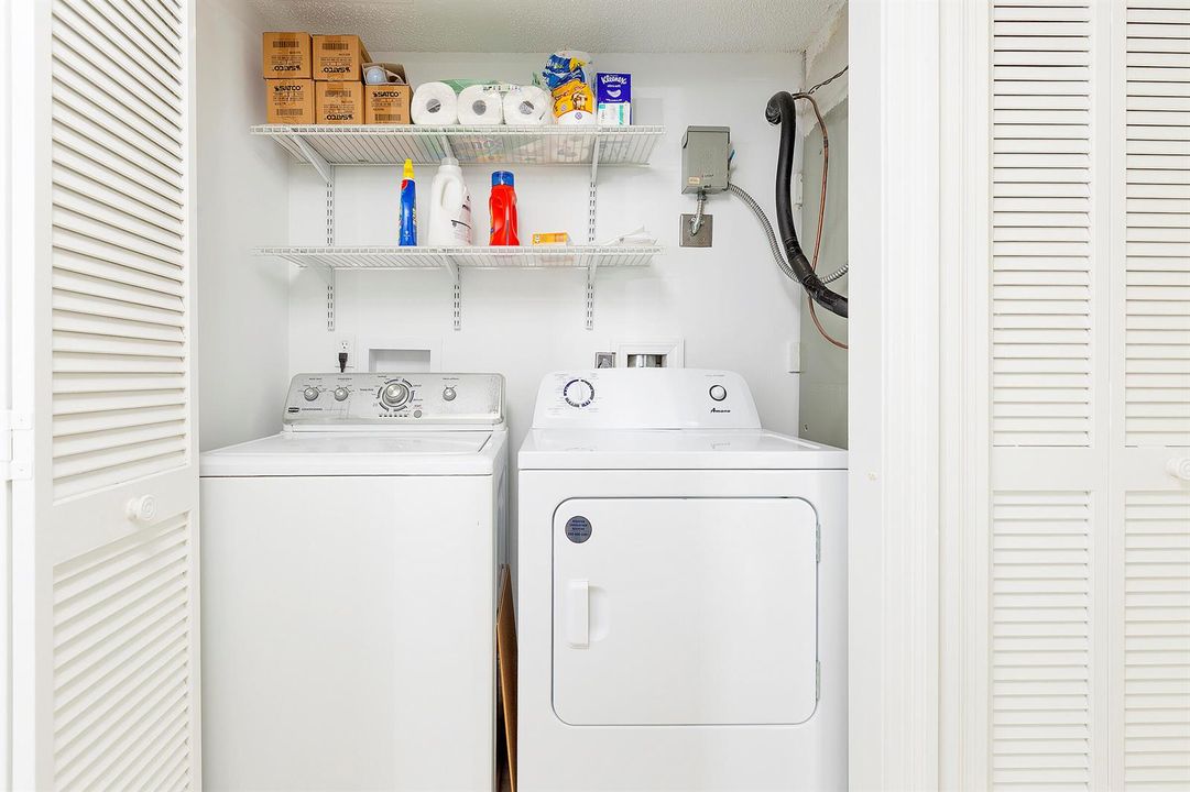 32_Laundry