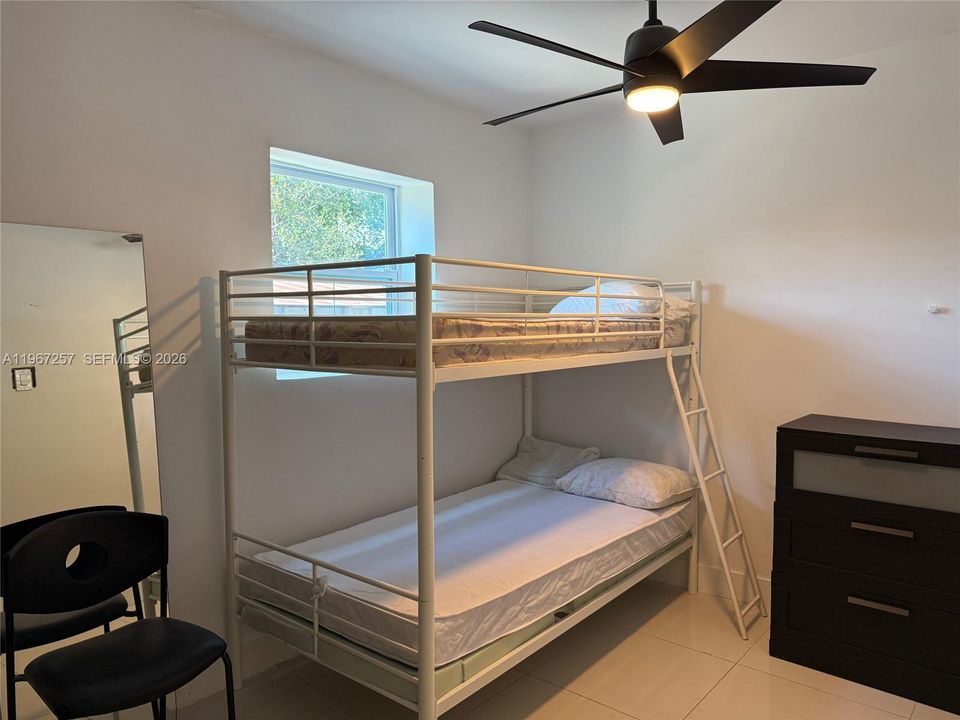 For Sale: $664,000 (3 beds, 2 baths, 1248 Square Feet)