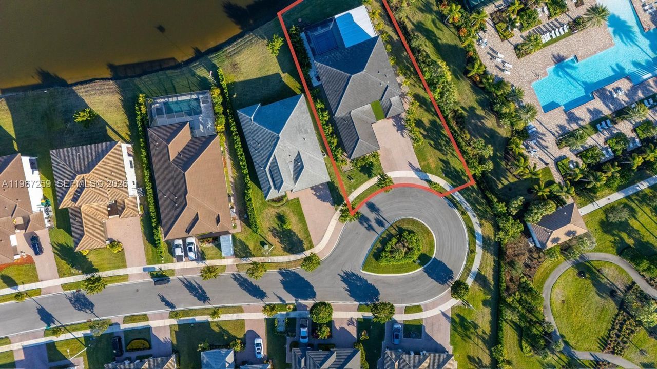 На продажу: $1,450,000 (4 спален, 3 ванн, 3985 Квадратных фут)