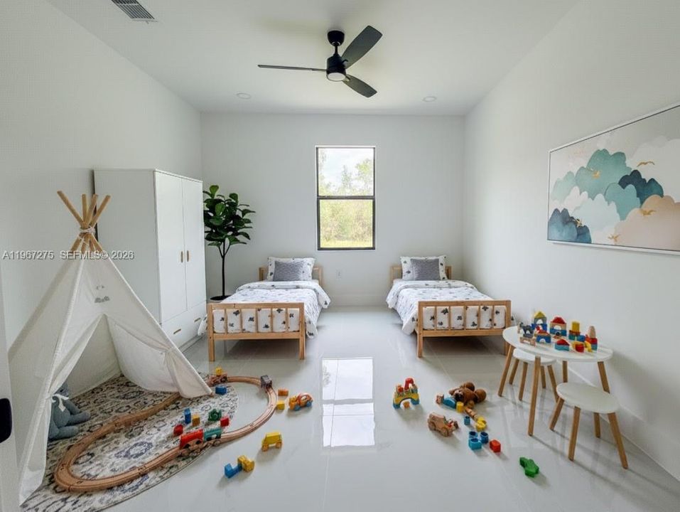 En Venta: $285,000 (3 camas, 2 baños, 0 Pies cuadrados)