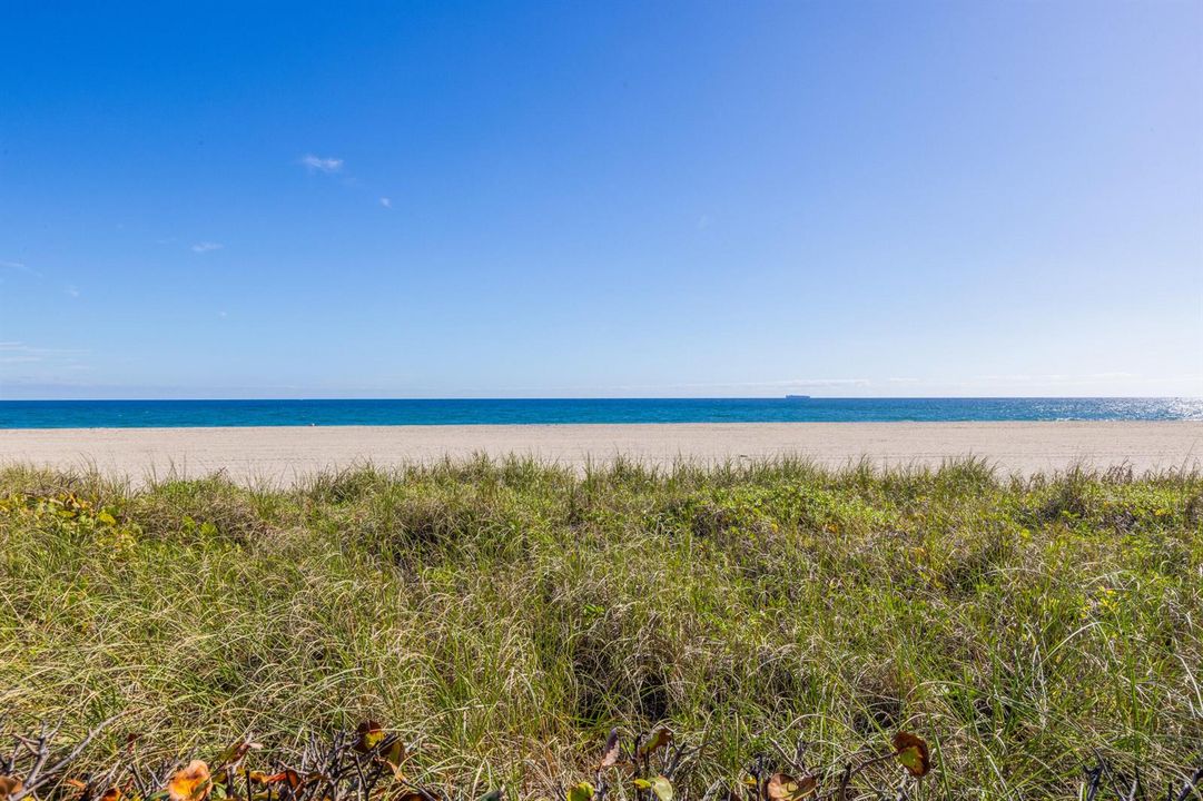 2275 S Ocean Blvd 307A