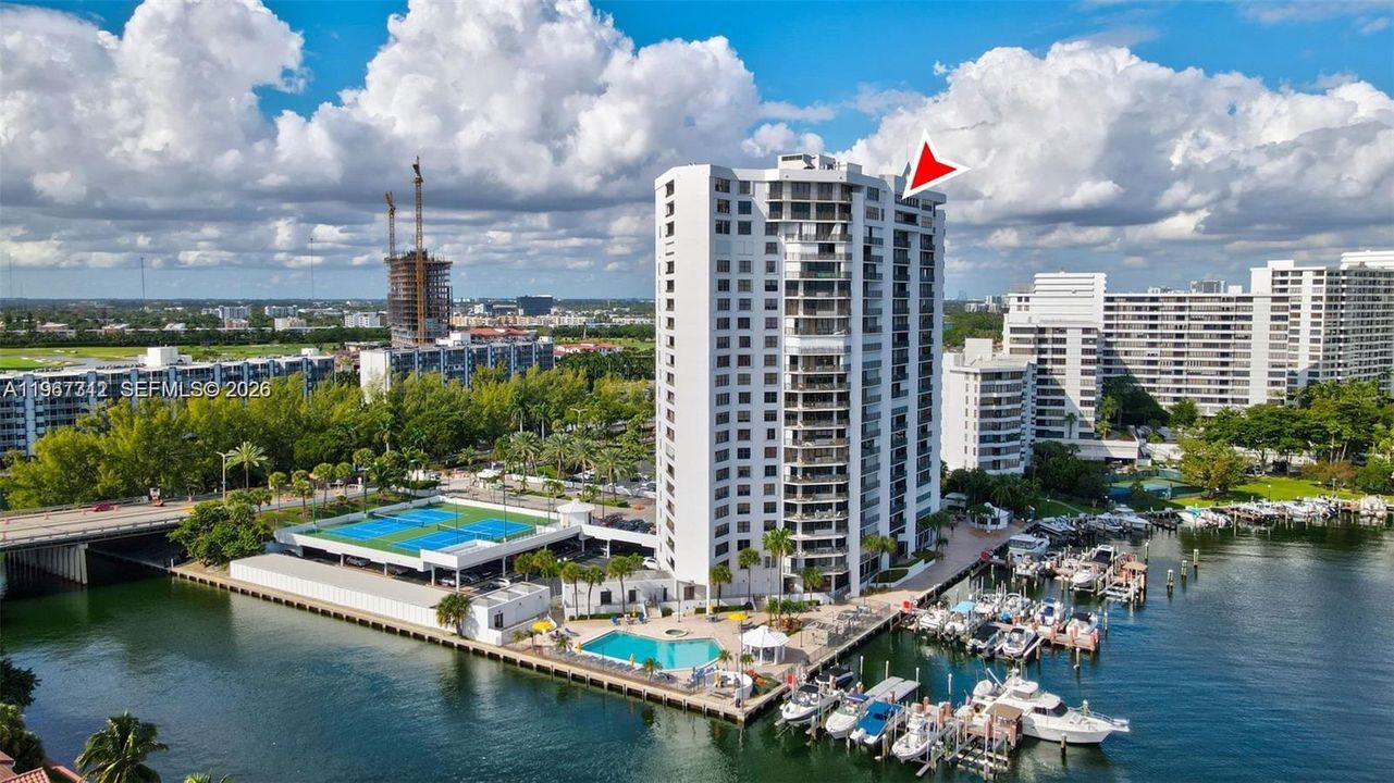 En Venta: $754,000 (2 camas, 2 baños, 1677 Pies cuadrados)