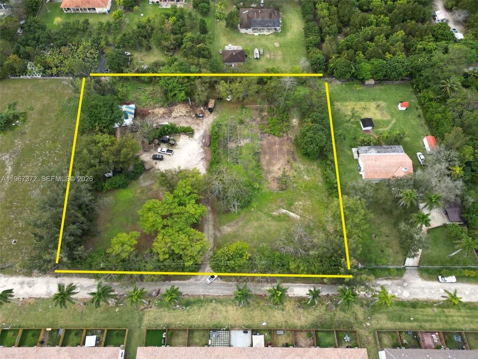 For Sale: $3,000,000 (2.30 acres)